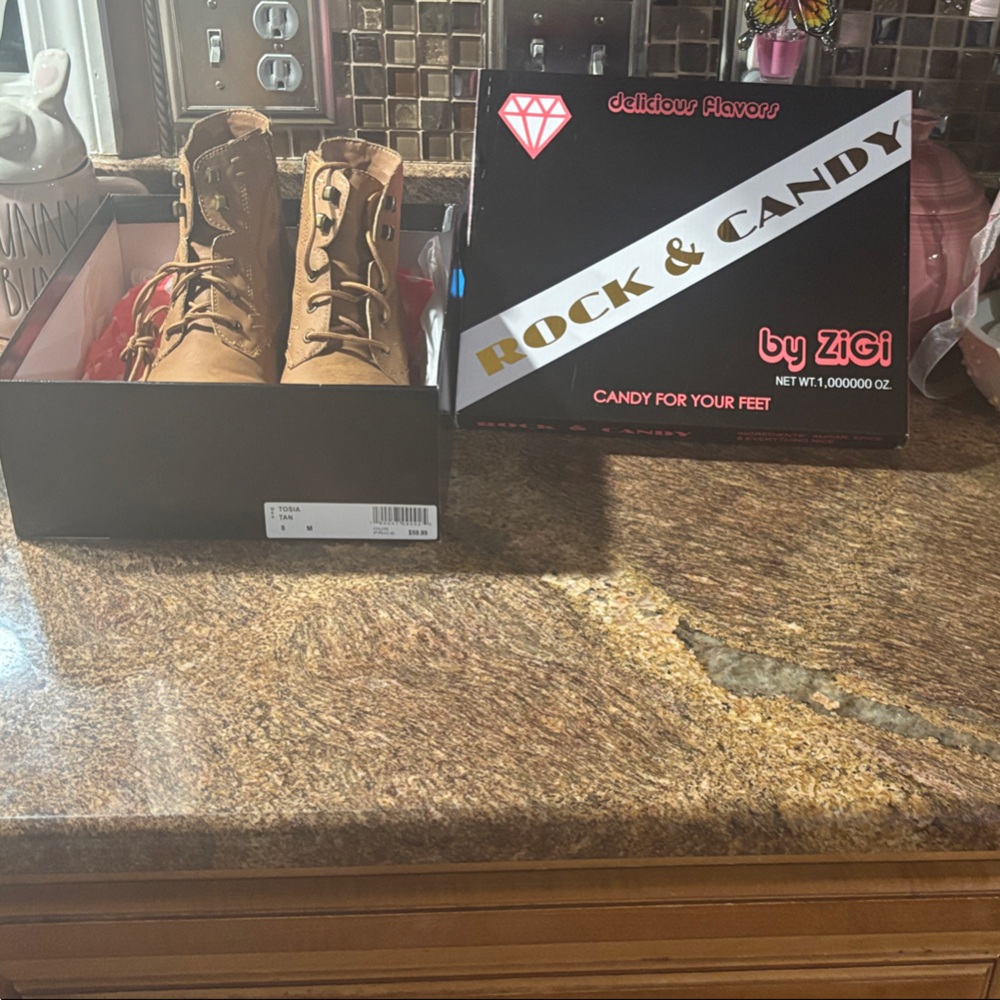 Rock & Candy Tan Boots